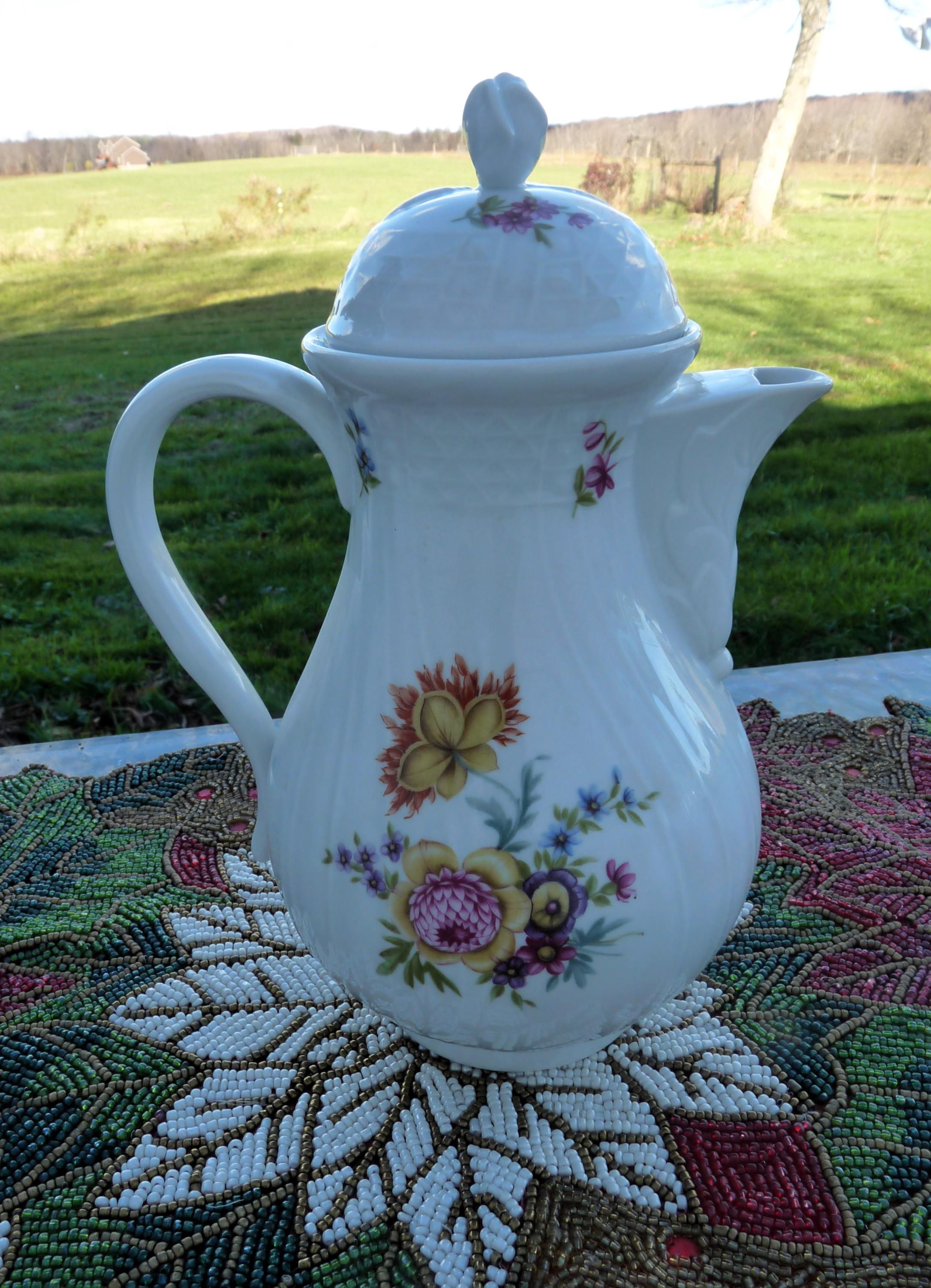 Hutschenreuther, Germany - Dresden Form COFFEE POT W/ Floral