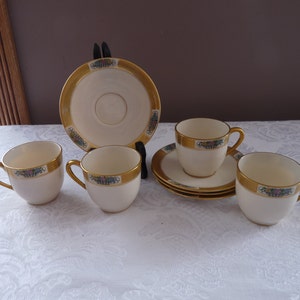 LENOX Shape 1306 Set 4 Demitasse CUPS & SAUCERS 24k Gold Accent Pattern m72- Verge Gold Band and Flower Basket Design