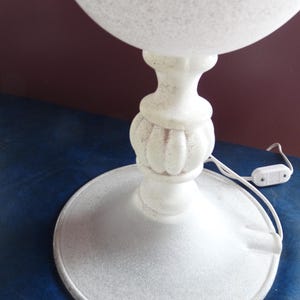 Italia, Seguso Vetri D'Arte, firmada - Par - Lámparas de mesa MURANO Campana de 58 cm de altura con cristal blanco esmerilado Corroso imagen 4