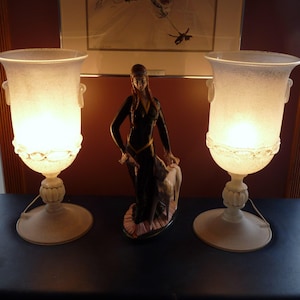 Italia, Seguso Vetri D'Arte, firmada - Par - Lámparas de mesa MURANO Campana de 58 cm de altura con cristal blanco esmerilado Corroso imagen 1