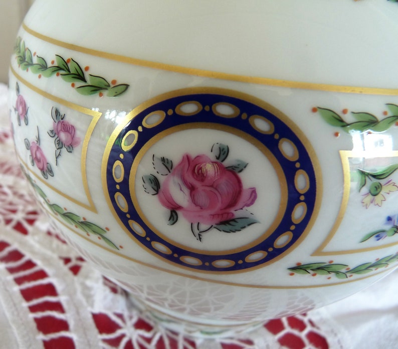 photophore ou veilleuse Haviland model Louveciennes décor de rose en