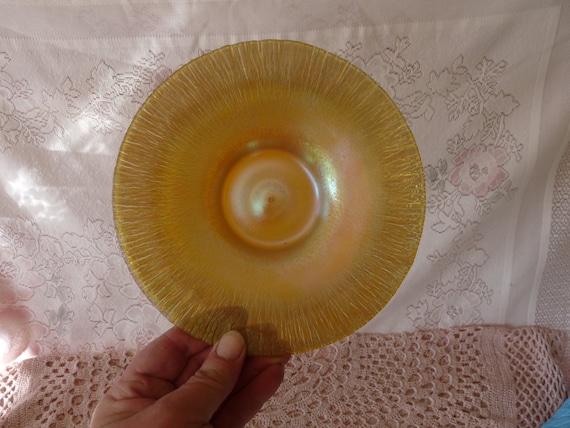 Exquisite QUEZAL Art Glass IRIDESCENT GOLD Onion Skin Stretch | Etsy