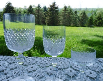 Lot 23 - WITTWER Germany Crystal Glasses in the Saskia pattern - Stemware Crystal Glasses  - receiving Wine, Water & Cordial Stemwares