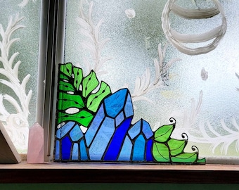 Sapphire Gardens, Stained glass, corner piece, plant mom, Plant daddy, plant lovers, green thumb, crystals, foliage, garden, window decorate