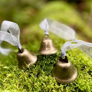 Vintage Christmas Bauble Bells, Gold Ringing Bells for Christmas Tree