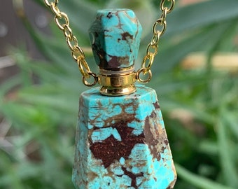 Natural Turquoise Essential Oil Perfume Bottle Pendant Necklace - Turquoise Crystal Perfume Bottle Necklace - Boho Crystal Jewelry - I1272