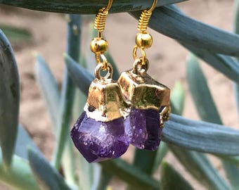Amethyst Crystal Quartz Earrings - Purple Lavender Crystal Earings - Boho Crystal Jewelry - Raw Amethyst - Healing Crystals - H1016