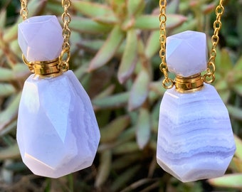 Natural Faceted Blue Lace Agate Essential Oil Perfume Bottle Pendant Necklace - Crystal Perfume Bottle - Boho Crystal Jewelry - I1288