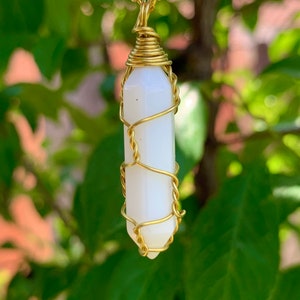 Wire Wrapped White Quartz Crystal Point Pendant Necklace  - Boho Crystal Jewelry - Healing Crystals - Gift For Her - I1242