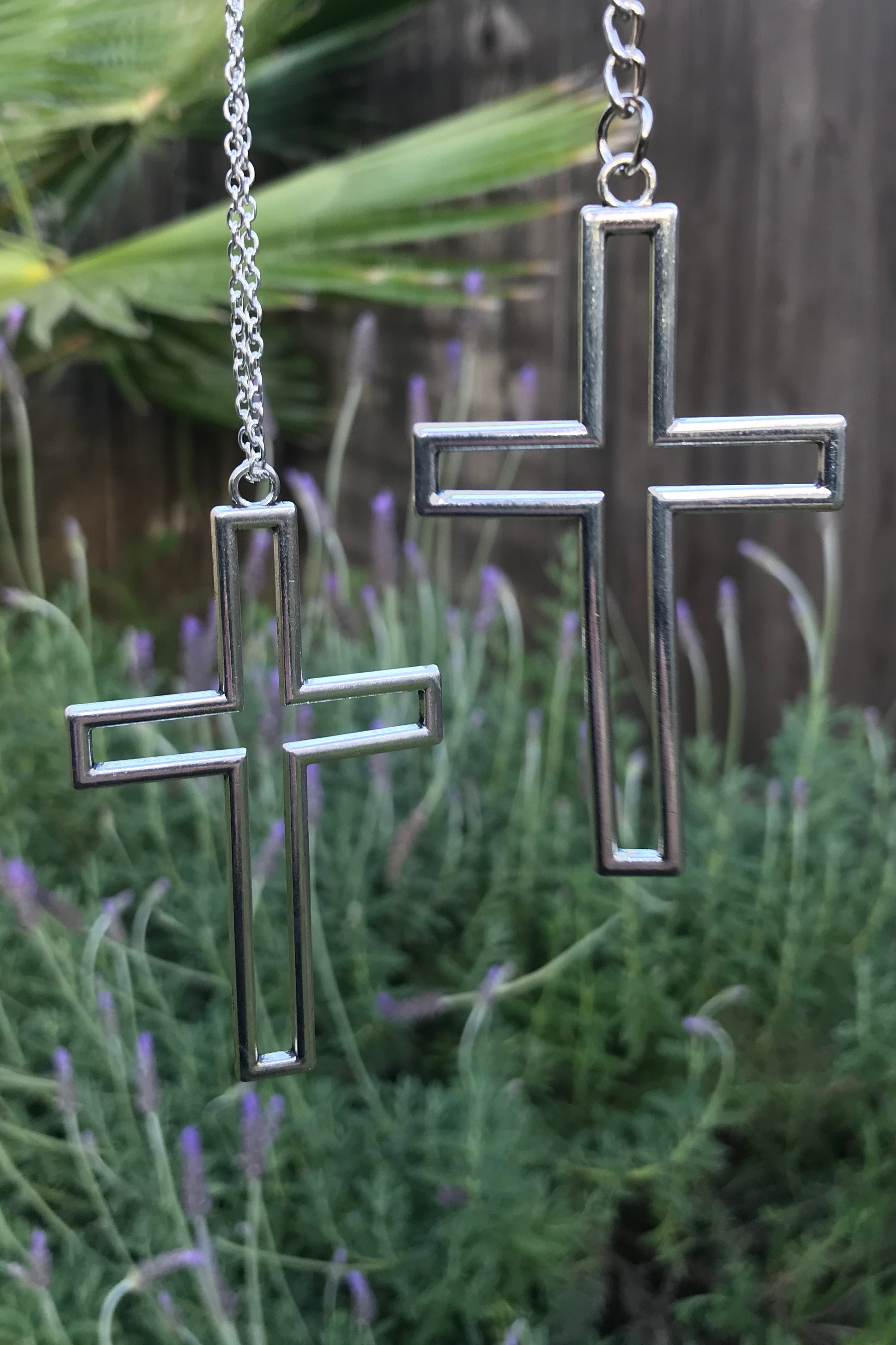 シルバークロスチャーム　キーリング シルバークロスチャーム キーリング Amazon.co.jp