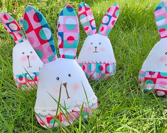 Lapin de Pâques en tissu