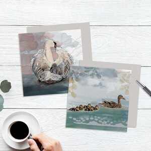 Cartão de patinho, conjunto de 2 cartões de cisne de bebê, cartão de nova mãe, cartões de arte da natureza, cartões de felicitações de pássaros fofos