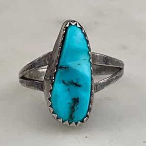 Vintage Sterling Silver Southwestern Raw Stone Turquoise Patine Size 6.25 Ring