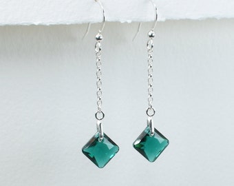 Dangly emerald and sterling silver earrings - Green crystal drop - Lightweight everyday jewellery - May emerald birthstone