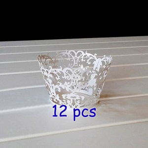Stencil classic flower cupcake holder white lace cake liners flower wrapper white lace cupcake wrapping paper wedding party wraps collars