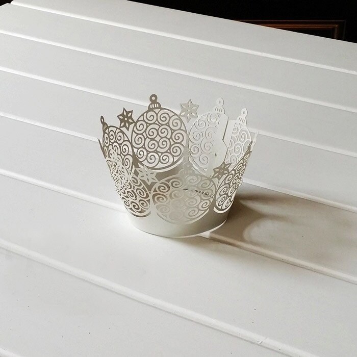 Crystal Ball Cupcake Wrapper Royal Ornament Wrapper Star Shape Laser Holder Wedding Cupcake