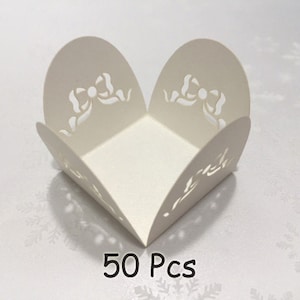 Filigree ribbon truffle paper wrappers birthday princess candy paper holder chocolate display party table display luxurious candy cakepops