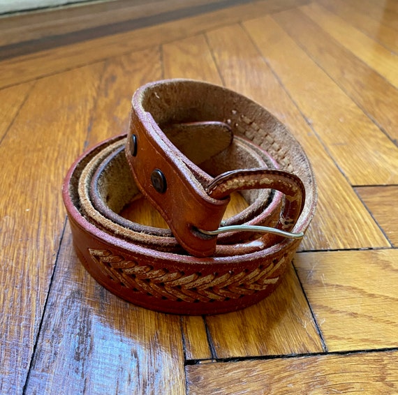 Vintage 90s Southwestern Brown Leather Belt - image 1