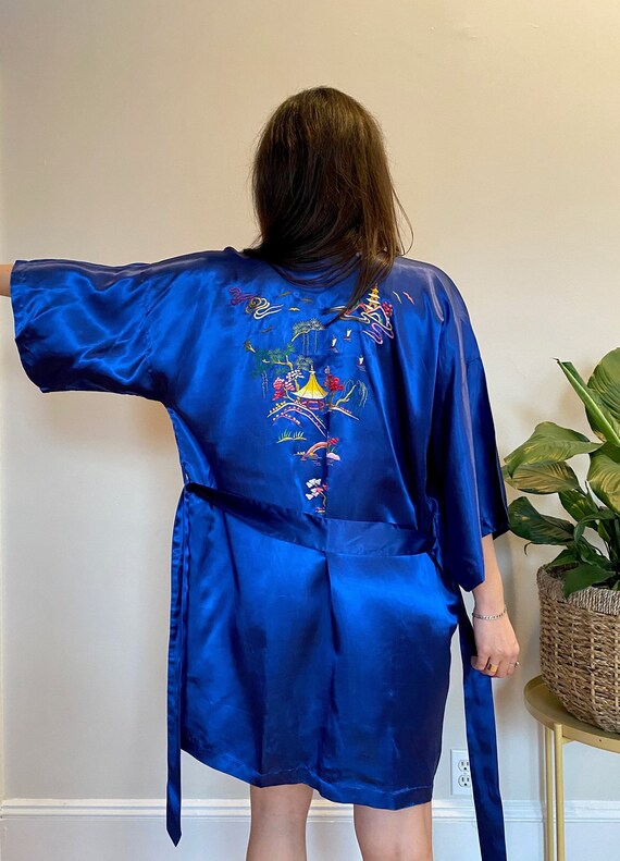 Vintage 70s Asian Hand Embroidered Silk Kimono