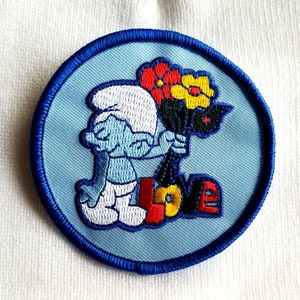 Vintage Smurf Love Embroidered Iron On Patch 3"