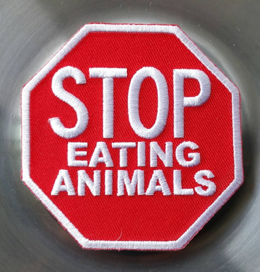 Stop eating that stop eating that. Stop eating that stop eating that. Обои dont eat. Stop eat. Sale eat для фотошопа.