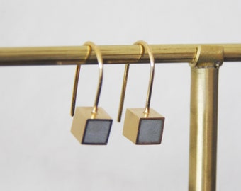 Tiny cube dangle Earrings, Gold leaf earrings, geometric concrete earrings, Concrete jewelry, minimalist gold earrings, minimalist earrings