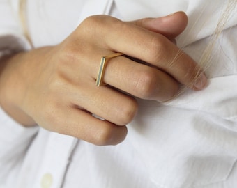 Gold concrete narrow stripe Ring, Geometric Concrete Ring, Frame Ring, Delicate bar Ring, modern line ring, Minimalist Ring, rectangle ring