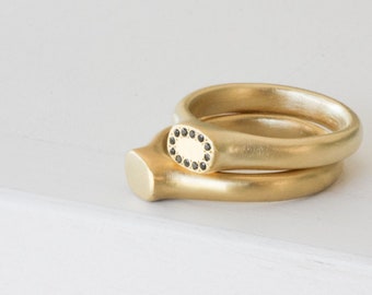 Dainty Signet 14K Gold Ring with Black Diamonds / Solid Gold Top Ring