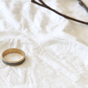 Solid Gold wedding band, wedding ring, unisex ring, concrete band, Minimalist 14K gold Ring, Contemporary ring image 4