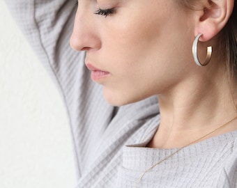 Hoop earrings, minimalist earrings, Gold statement earrings, Big unique earrings, contemporary earrings, Elegant earrings, Delicate hoops
