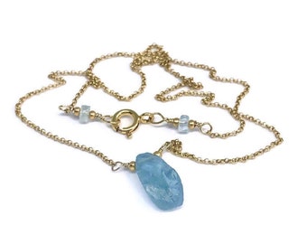 Raw Aquamarine necklace, March birthstone, Raw Crystal Necklace, Aquamarine jewellery, gift for her, Gold Vermeil, Aquamarine pendant