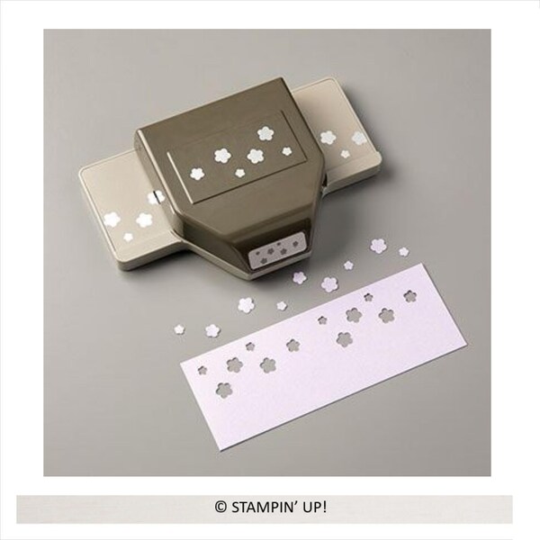 1 Stampin' Up! Punch "Field of Flowers"