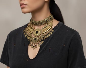 Ras de cou doré déesse Cléopâtre | Bijoux africains | Collier plastron léger en argent | Bijoux de style égyptien