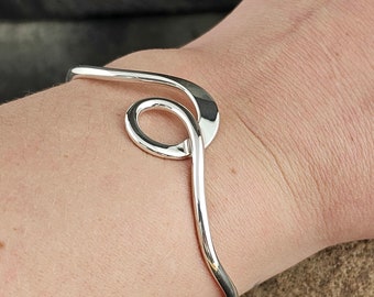 Sterling Beautiful Loop Cuff Bracelet