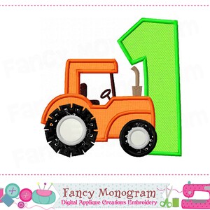 K&ouml;nnte beinhalten: Ein orangefarbener Traktor mit einer gr&uuml;nen Nummer eins dahinter. Der Traktor hat schwarze R&auml;der und ein braunes Lenkrad. Die Nummer eins ist leuchtend gr&uuml;n.