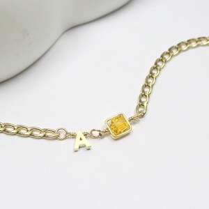 Cadeau bijoux pour l'anniversaire d'une fille, pierre de naissance avec collier initial. Bracelet lettre. Collier de remise des diplômes d'un petit-fils. Cadeau personnalisé pour carte d'identité pour homme.