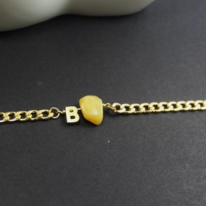 Golden Topaz hombres joyería inicial.Personalized hombres collar.marido joyas iniciales. Regalo de cumpleaños del hermano . Regalo de topacio de limón crudo. Regalo de papá
