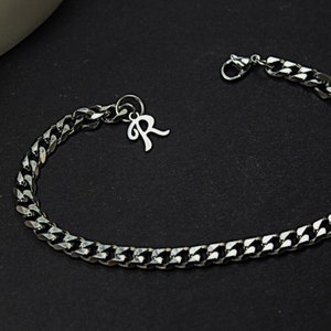 Pulsera personalizada para hombre -Joyería para hombre con inicial de plata Cadena de acero inoxidable de 7 mm Regalo de cumpleaños para novio - Pulsera personalizada para esposo
