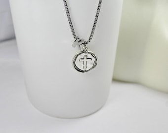 Gepersonaliseerde eerste ketting met lakzegel kruis bedel – zilveren roestvrijstalen ketting, minimalistische geloofssieraden cadeau voor dierbaren 23
