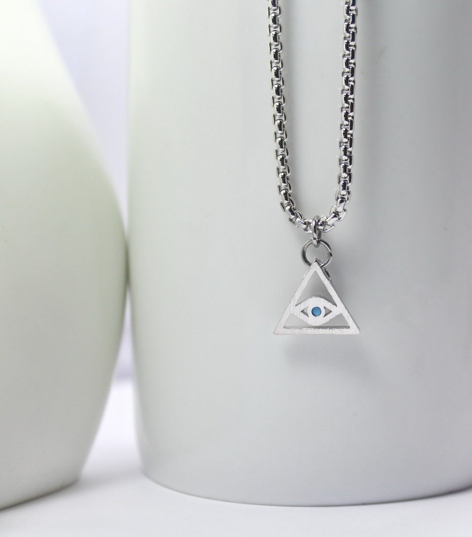 Triangle Necklace - Black – MODERN OUT