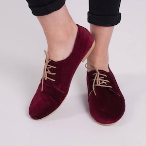 oxfors womans shoes /velvet shoes /oxford ties shoes/wine red velvet handmade shoes/fast shipping/leather inside/christmas gift