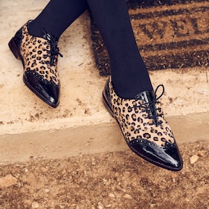 Leopard Animal print with details with patent leather,women shoes. Unique Leather Women Shoes .leather. oxfords woman shoes leopard print