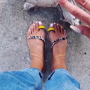Handmade Leather Gladiator Sandals: Aelia Greek Style Toe Ring