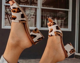 Open Toe Animal Print Mules , Leather Cow mules open toe Square Toe 3,5 cm block heel