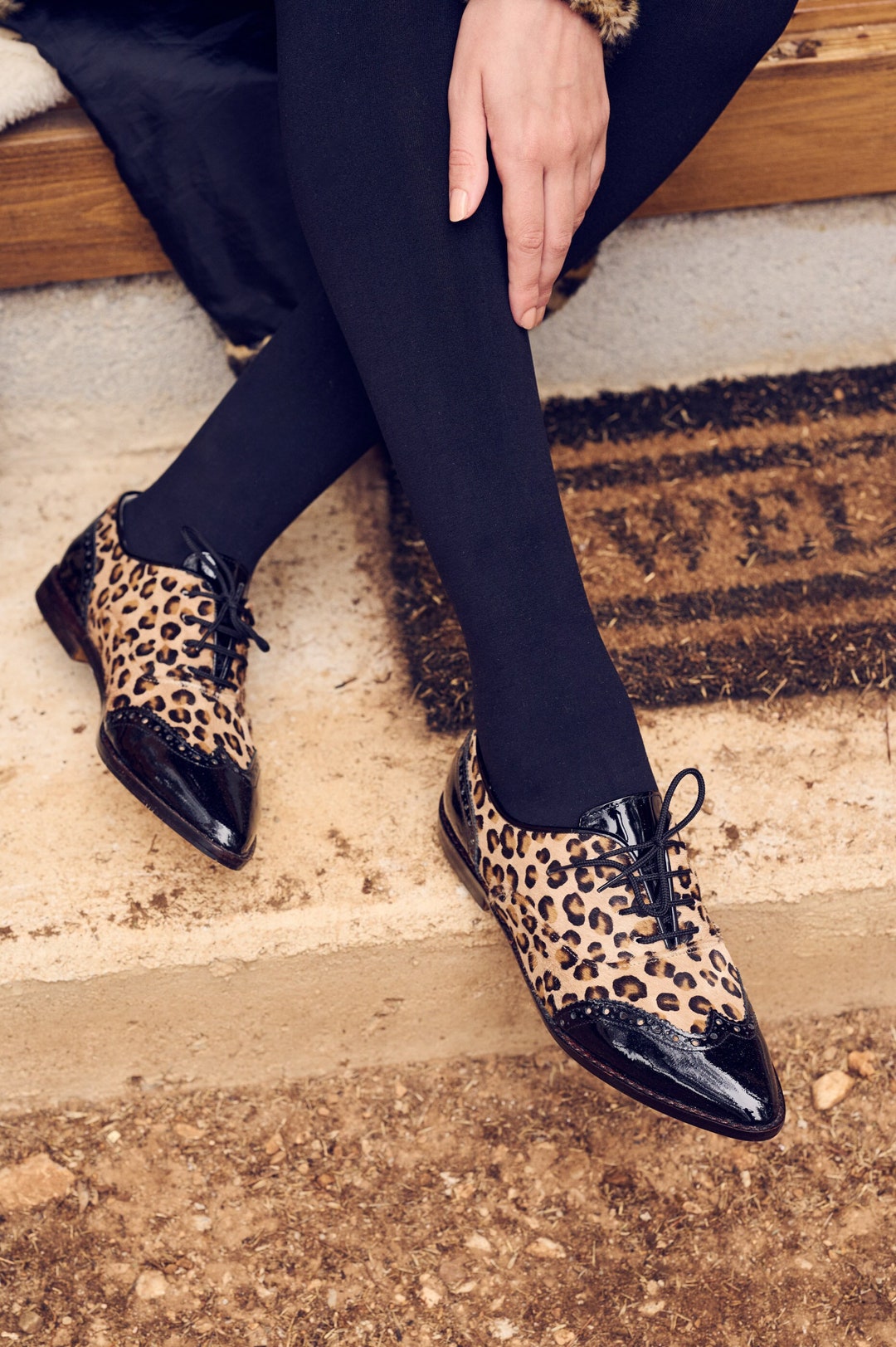 【PORTERNA】Ponen leopard flat shoes Amazon.com | Women's Fashion Leopard Print Flats Buckle