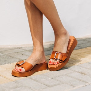 Buckle tan Flatform handmade slides sandals /Tan leather Comfort sandals/ Tan platform flatform handmade Aelia Greek sandals ready to ship