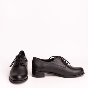 Black Oxford Woman Shoes// vegan version /Black vegan Leather Shoes/dance Shoes/Oxford flat Shoes/Flat Shoes/Black Leather Shoes/swing