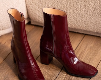 Burgundy Patent Leather Ankle Boots – Square Toe & 6.5 cm Block Heel