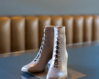 Mocha mousse  Leather Lace Up women’s Ankle Boots, Comfortable Stylish Square Short Boots block heel. Mocha Mousse boots ,Ciel Boots ,black