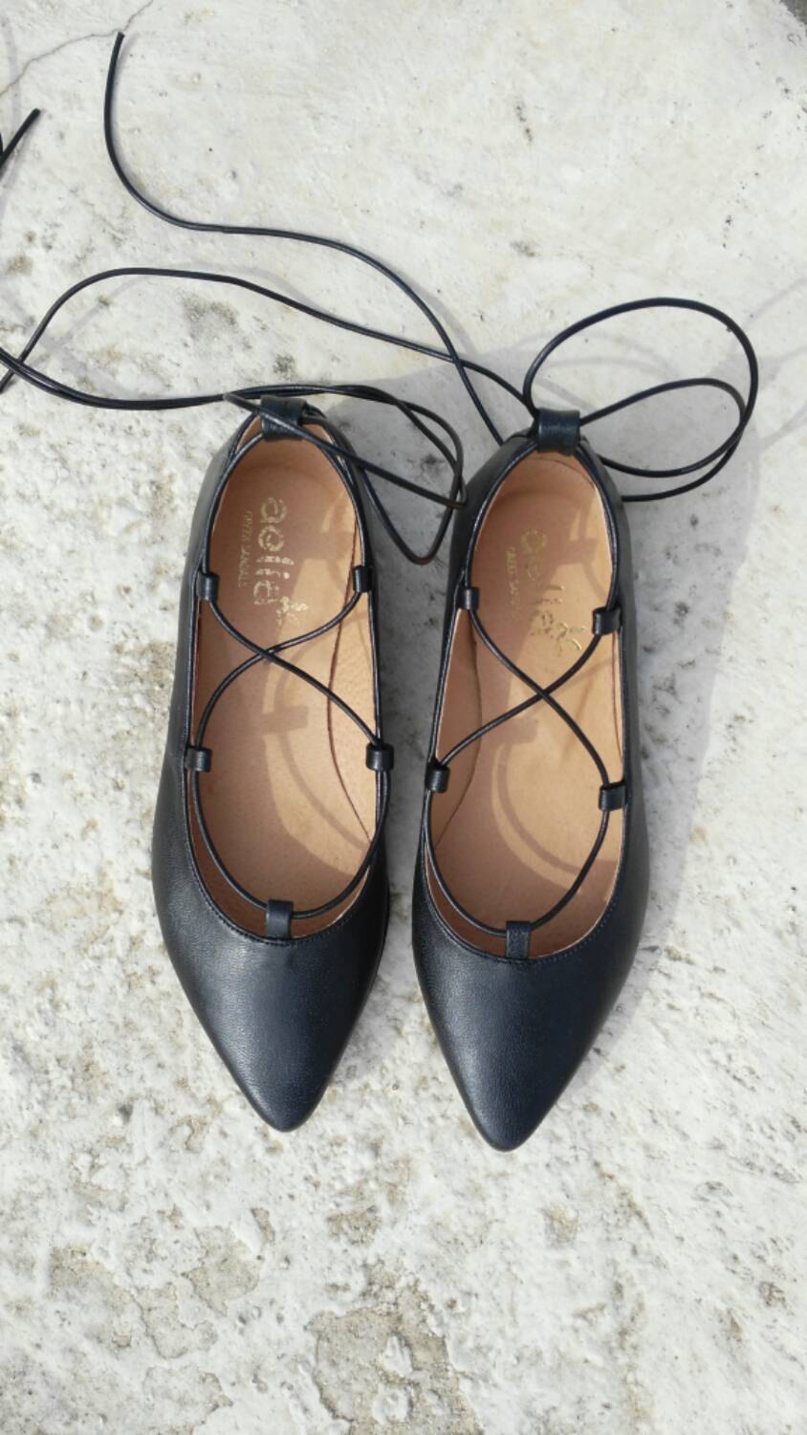 lace up flat shoes women's